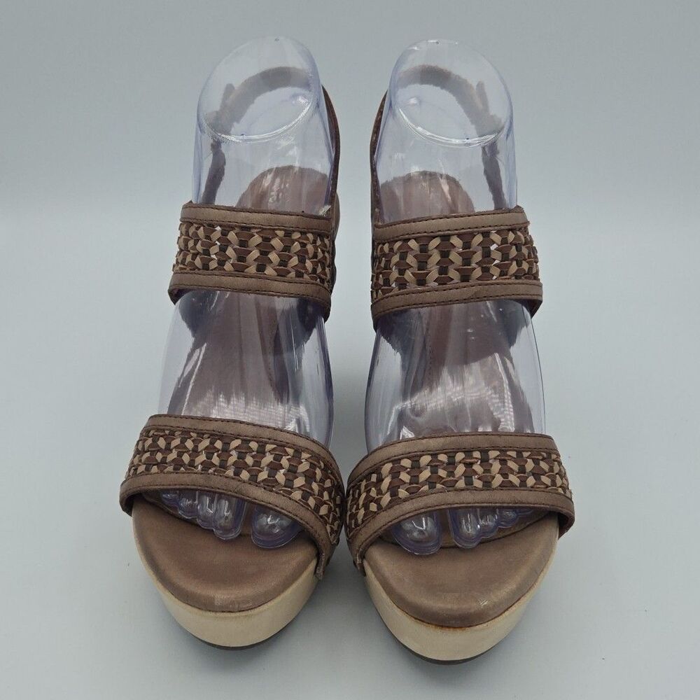 UGG ASSIA CHOCOLATE LEATHER STRAPPY WEDGE HEELS, WOMEN US 7.5/ EUR 38.5 - Picture 3 of 11
